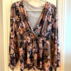 BNWT grey faux wrap long sleeve floral top